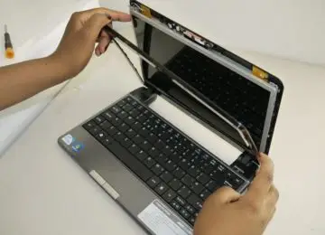 Wymiana matrycy laptopa – ALTECH serwis komputerowy Radom